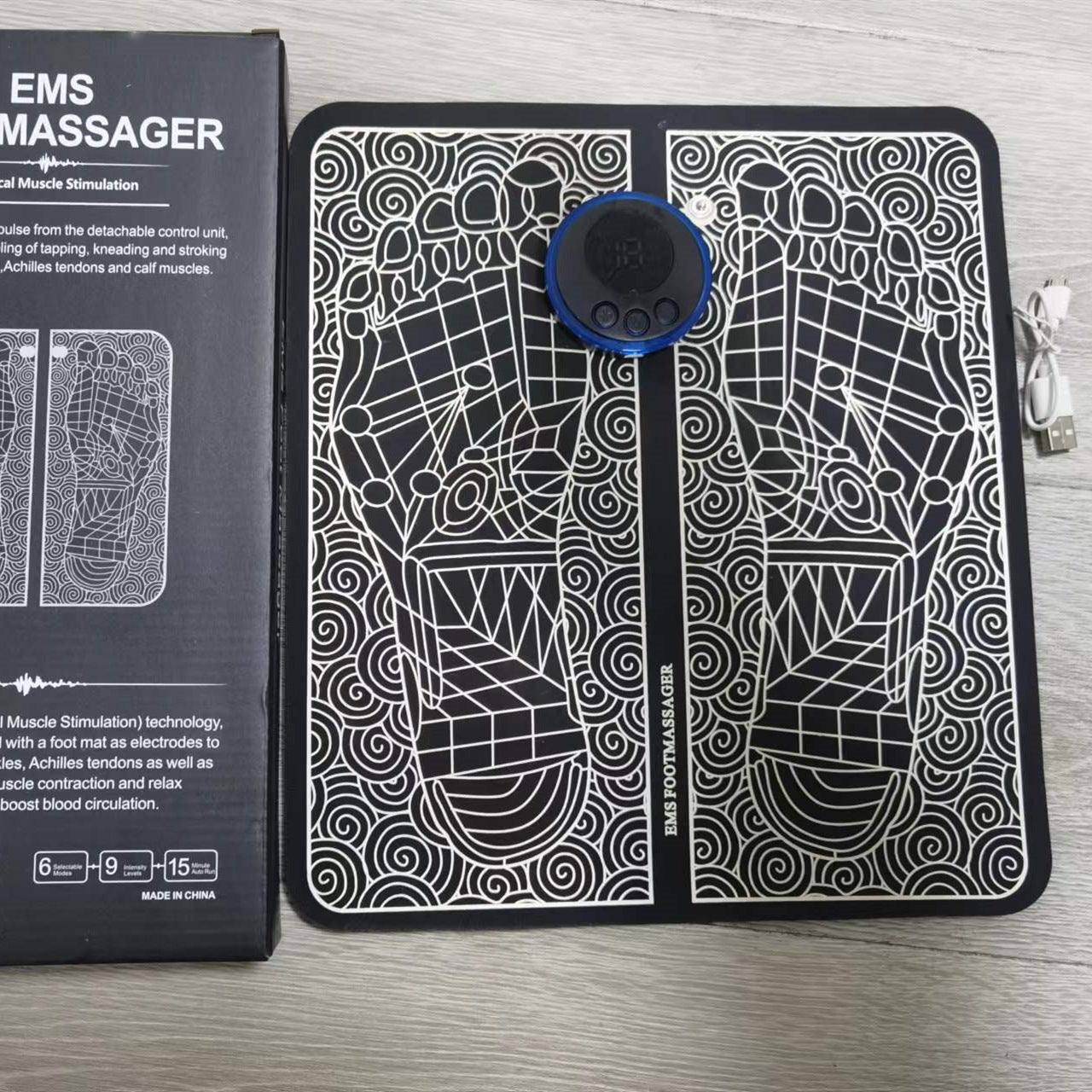 EMS-Fußmassage-Matte und Therapiegerät